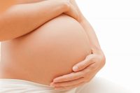 femme enceinte - grossesse - Alexandre Hryb - etiopathe Cogolin - Saint Tropez - Sainte Maxime - Le Lavandou - La Londe